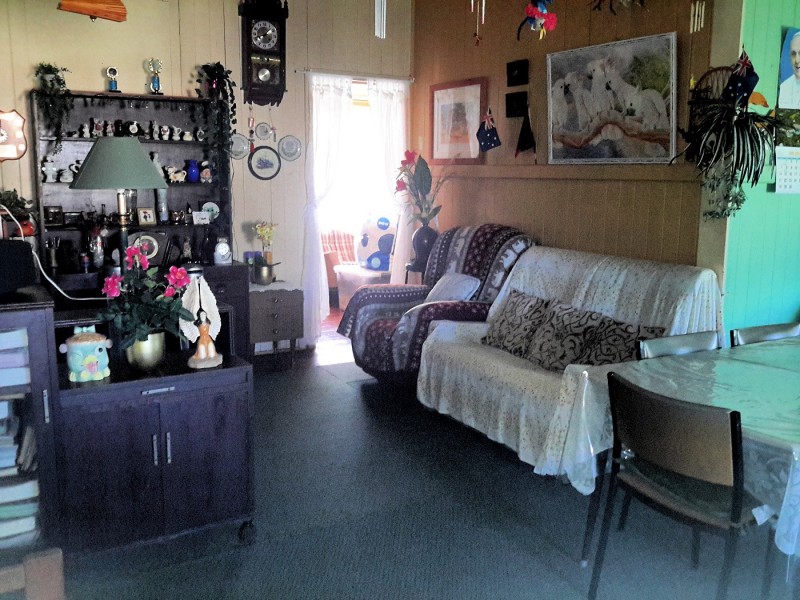 7 Condon Rd, Tumoulin QLD 4888