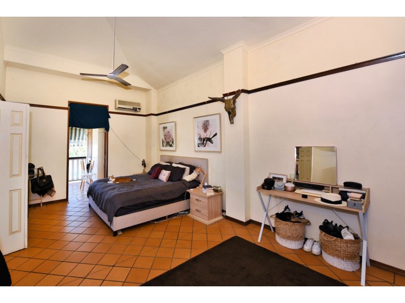 48 Morehead St, Bungalow QLD 4870