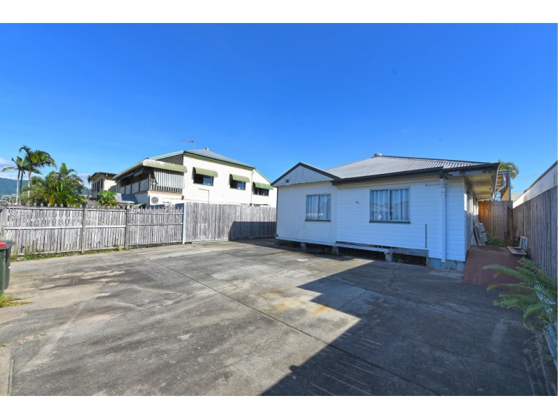 46 Morehead St, Bungalow QLD 4870