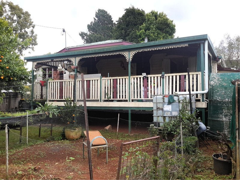 12 Ascham St, Ravenshoe QLD 4888