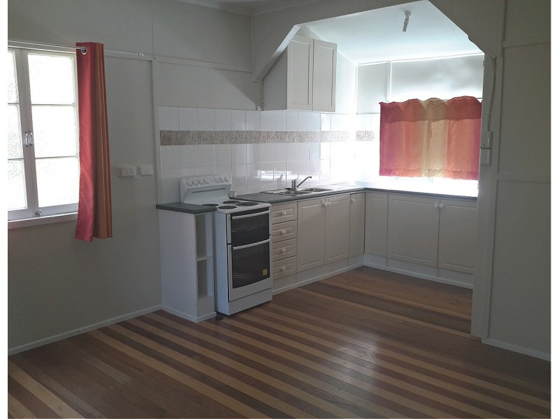 4 Mcmillan St, Ravenshoe QLD 4888