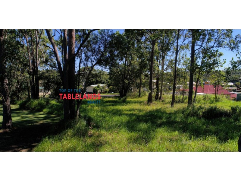 5 Kerr St, Ravenshoe QLD 4888