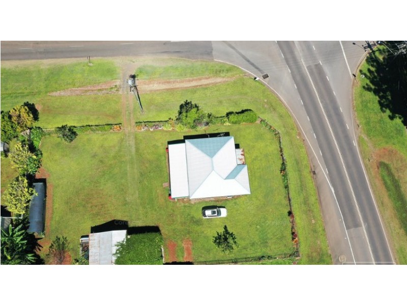 2 Patrick St, Malanda QLD 4885