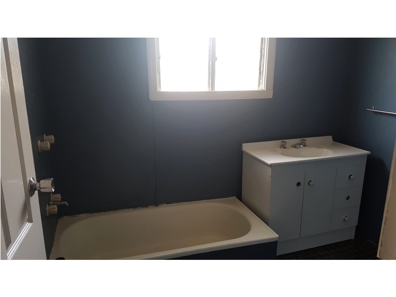 5 Hay Street, Mount Garnet QLD 4872