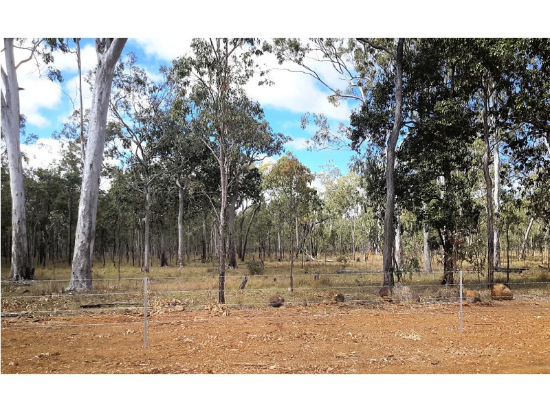 24 Dalrymple Dr, Millstream QLD 4888