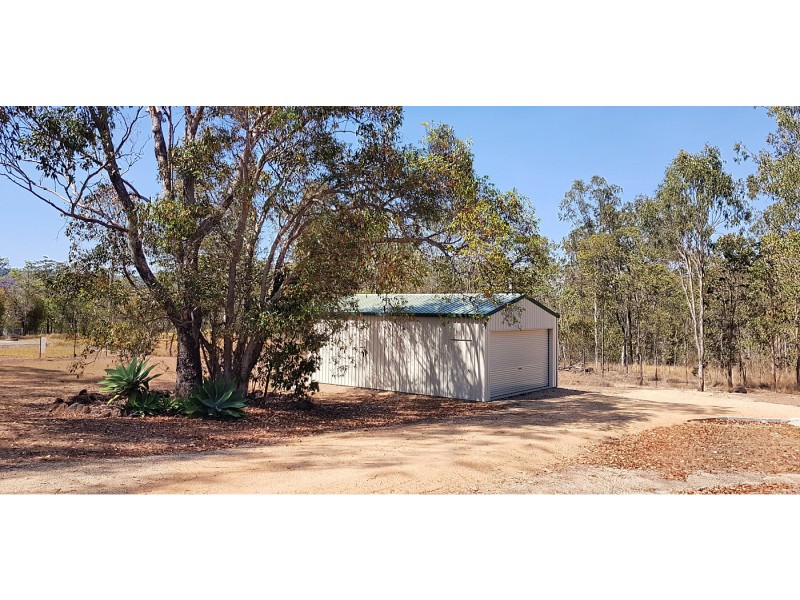 874 Wooroora Rd, Millstream QLD 4888