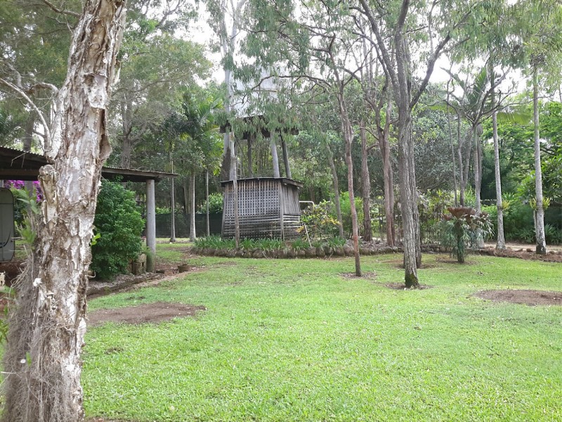167 River Rd, Millstream QLD 4888