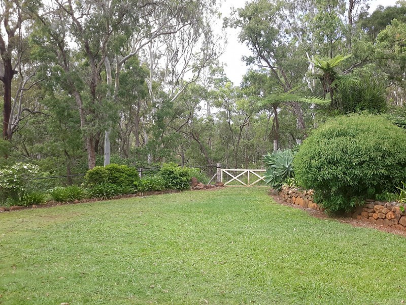 167 River Rd, Millstream QLD 4888