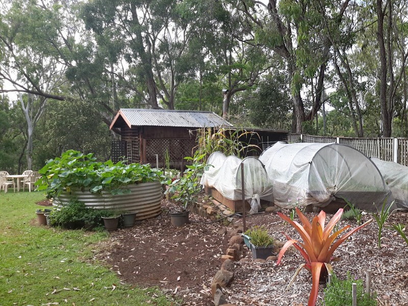 167 River Rd, Millstream QLD 4888