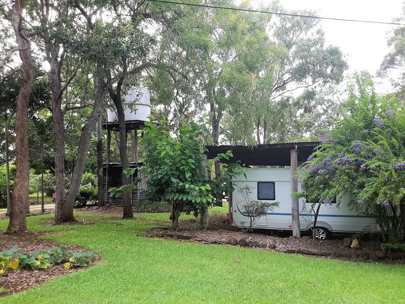 167 River Rd, Millstream QLD 4888