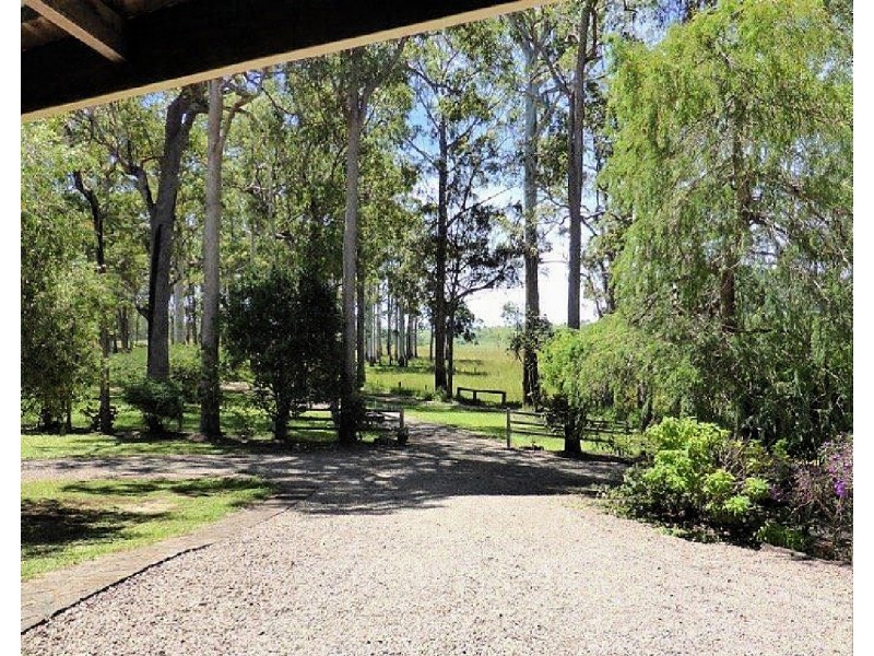 78 Mackenzie Rd, Evelyn QLD 4888