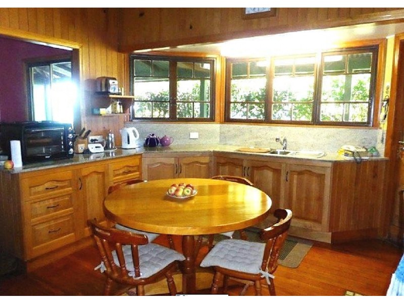 78 Mackenzie Rd, Evelyn QLD 4888