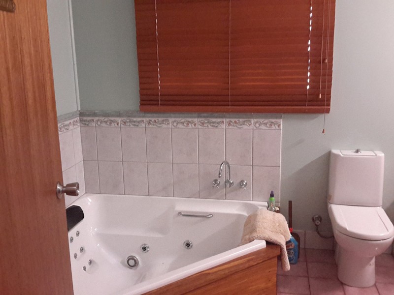 78 Mackenzie Rd, Evelyn QLD 4888
