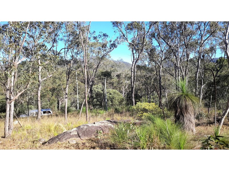 8 Ruby St, Herberton QLD 4887