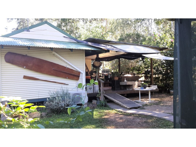 8 Gordon Earl Dr, Millstream QLD 4888