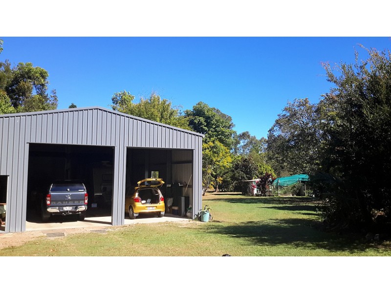 8 Gordon Earl Dr, Millstream QLD 4888