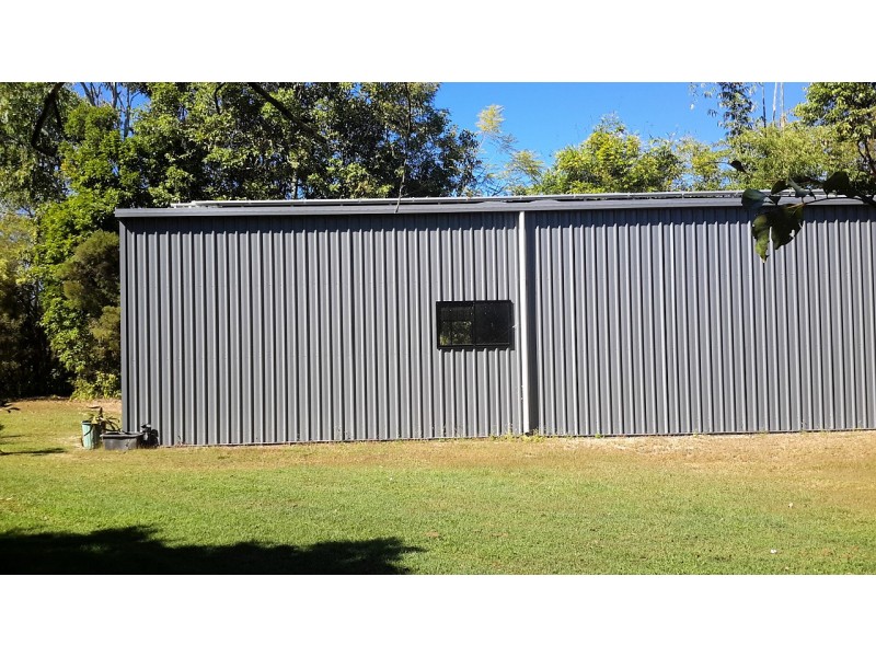 8 Gordon Earl Dr, Millstream QLD 4888