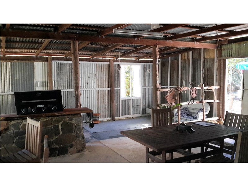 2 Gibbs Lane, Irvinebank QLD 4887