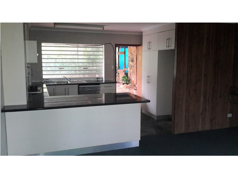 10 Major St, Ravenshoe QLD 4888