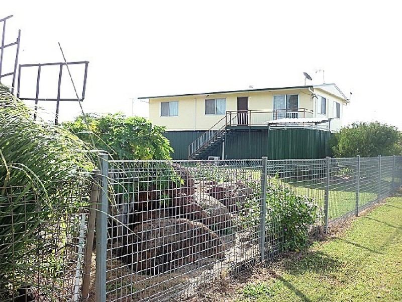 1 Savannah Close, Mount Surprise QLD 4871