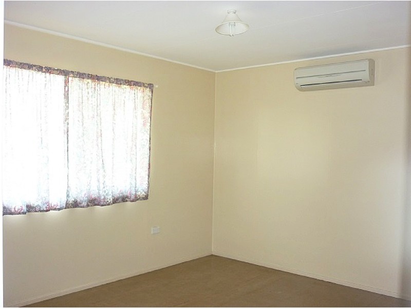 1 Savannah Close, Mount Surprise QLD 4871