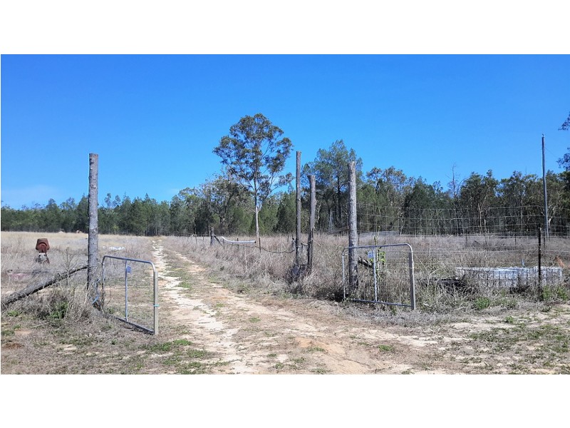 176 Tobacco Rd, Silver Valley QLD 4872