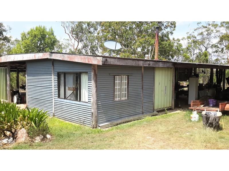 906 Wooroora Rd, Millstream QLD 4888