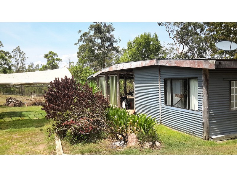 906 Wooroora Rd, Millstream QLD 4888