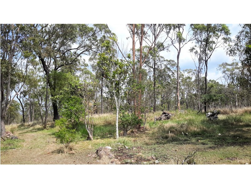 906 Wooroora Rd, Millstream QLD 4888