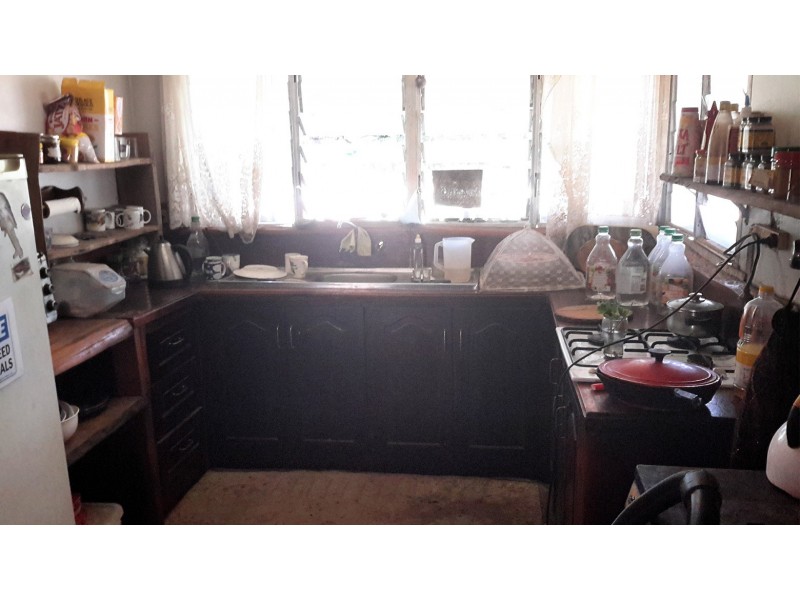 906 Wooroora Rd, Millstream QLD 4888