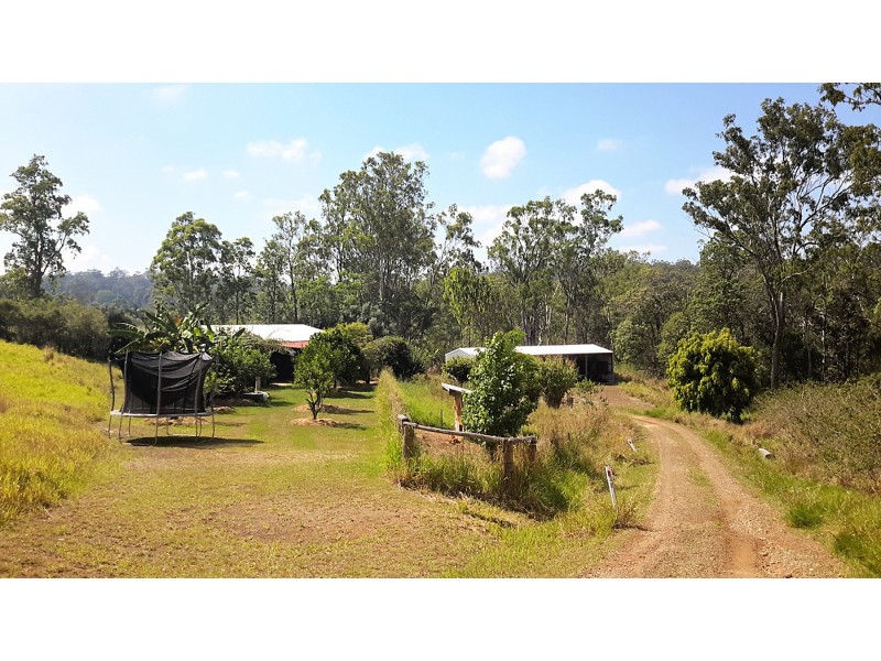 196 Greys Lane, Ravenshoe QLD 4888