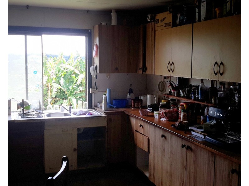 203 Mullins Rd, Beatrice QLD 4886