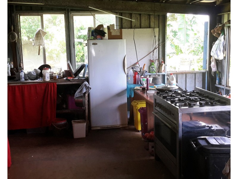 203 Mullins Rd, Beatrice QLD 4886
