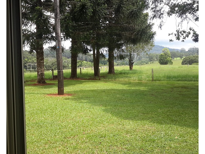 100 Arthur Baillie Rd, Ravenshoe QLD 4888