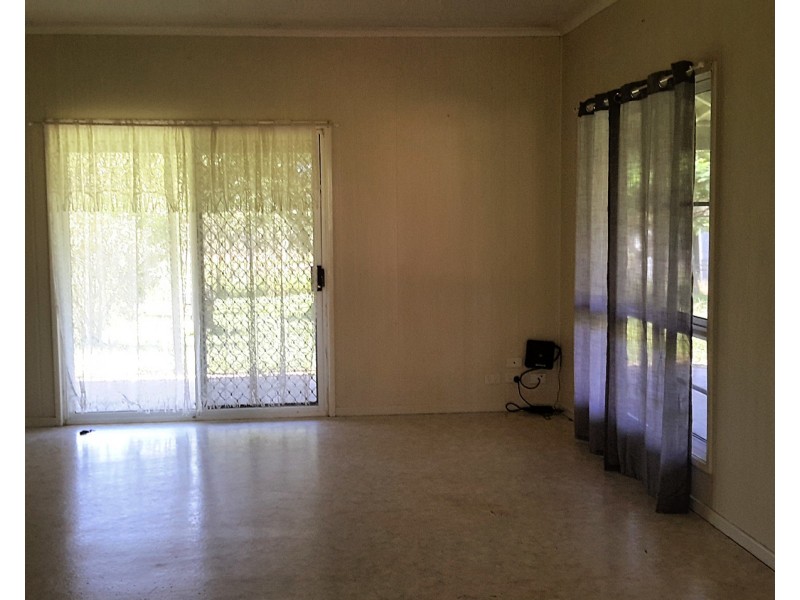 274 Tobacco Rd, Silver Valley QLD 4872