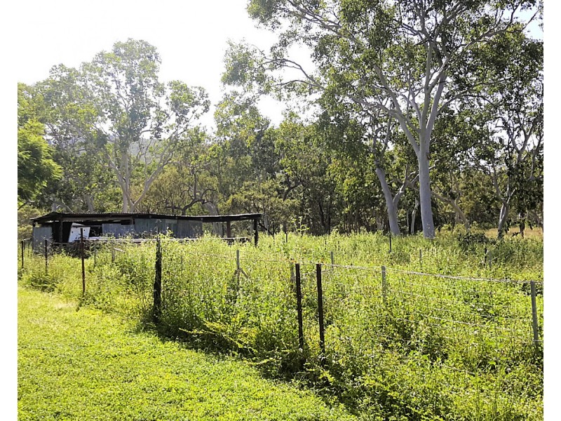 274 Tobacco Rd, Silver Valley QLD 4872