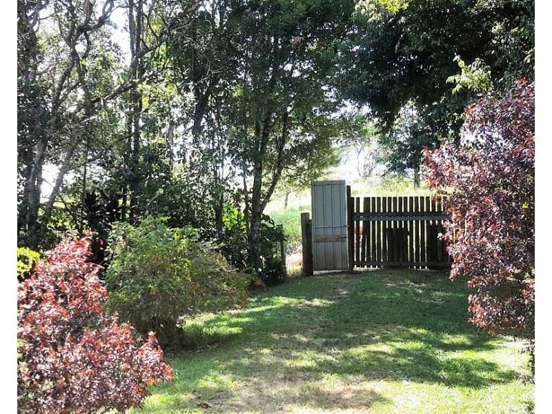 9 Moregatta Rd, Moregatta QLD 4886