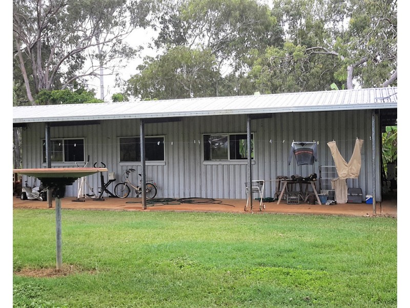 130 Jacaranda Dr, Millstream QLD 4888