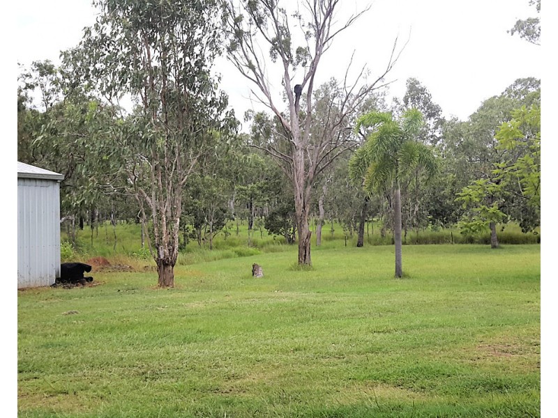 130 Jacaranda Dr, Millstream QLD 4888