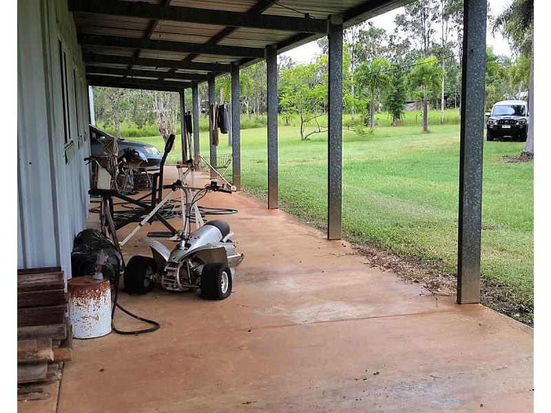 130 Jacaranda Dr, Millstream QLD 4888