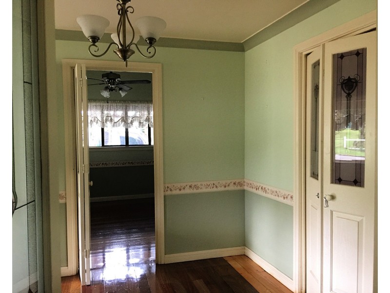 23 Herbert St, Ravenshoe QLD 4888