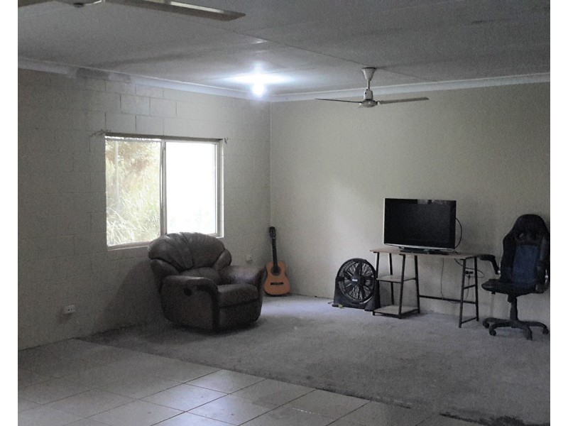 112 Silver Valley Rd, Silver Valley QLD 4872