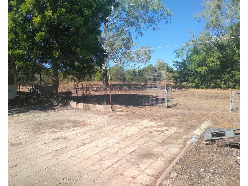 59 Riverview Dr, Karumba QLD 4891