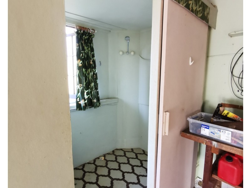 12 Tobacco Rd, Silver Valley QLD 4872