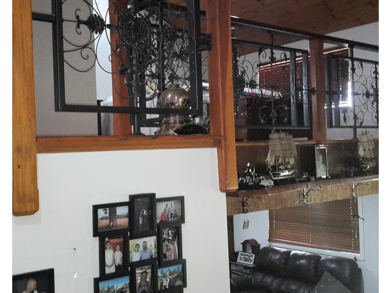 28 Gordon Earl Dr, Millstream QLD 4888