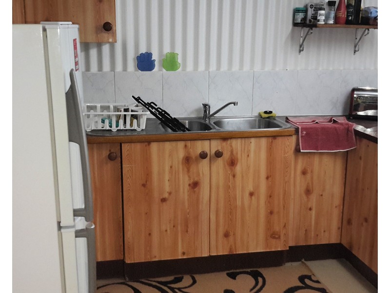 28 Gordon Earl Dr, Millstream QLD 4888