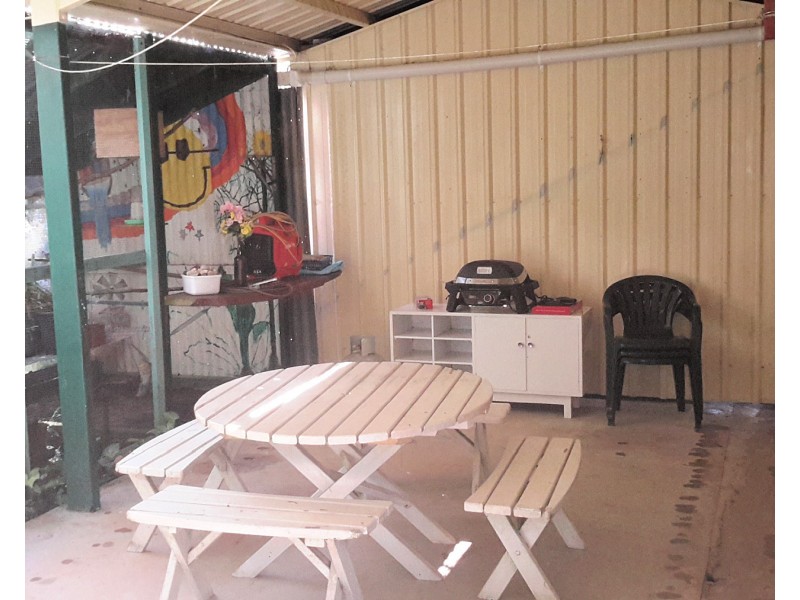 1052 East Evelyn Rd, Evelyn QLD 4888