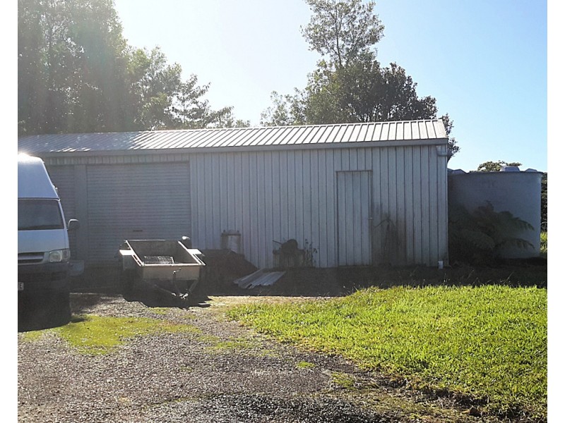 1052 East Evelyn Rd, Evelyn QLD 4888