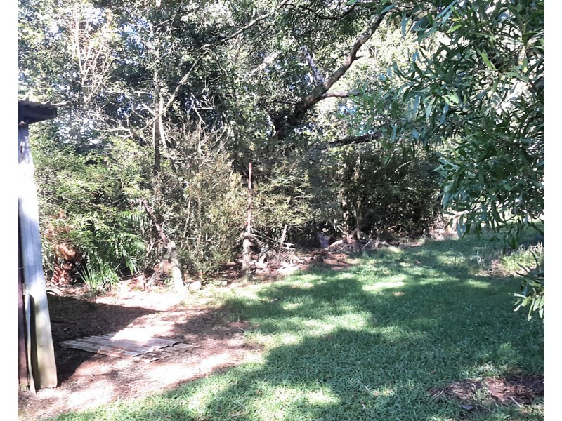 1052 East Evelyn Rd, Evelyn QLD 4888