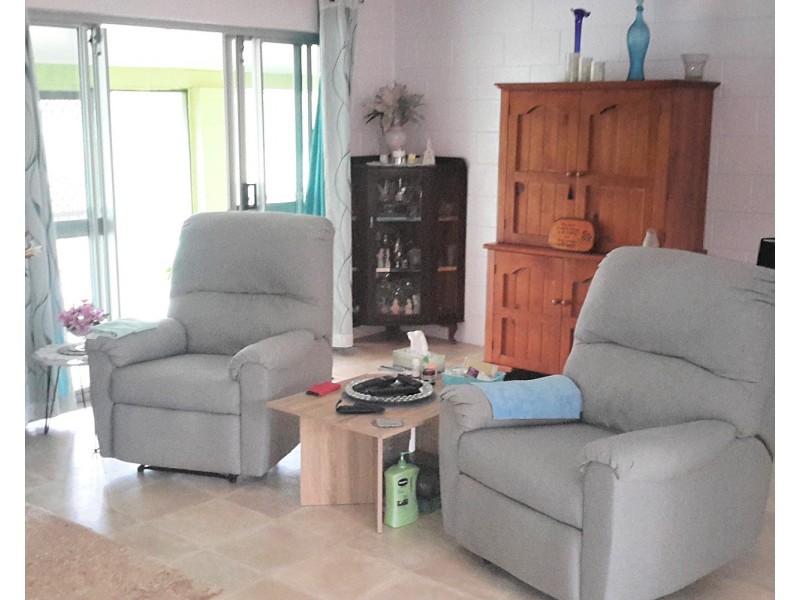 90 Garnet St, Mount Garnet QLD 4872